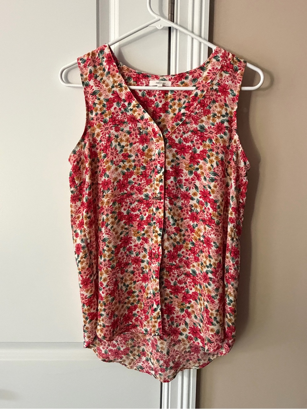 Sleeveless Floral Button-Front Women’s Top - Pink Multi